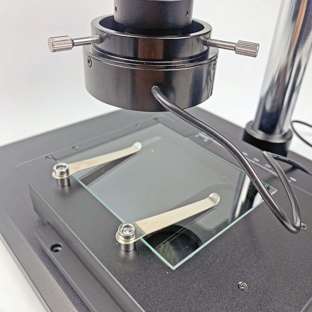 magnification of a single lens microscope